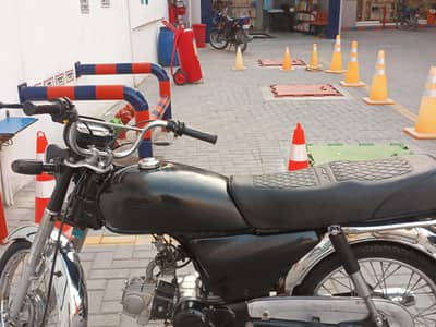 Dhoom YD-70cc 2010 model like new