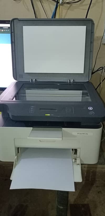 •	HP Laser MFP 135a