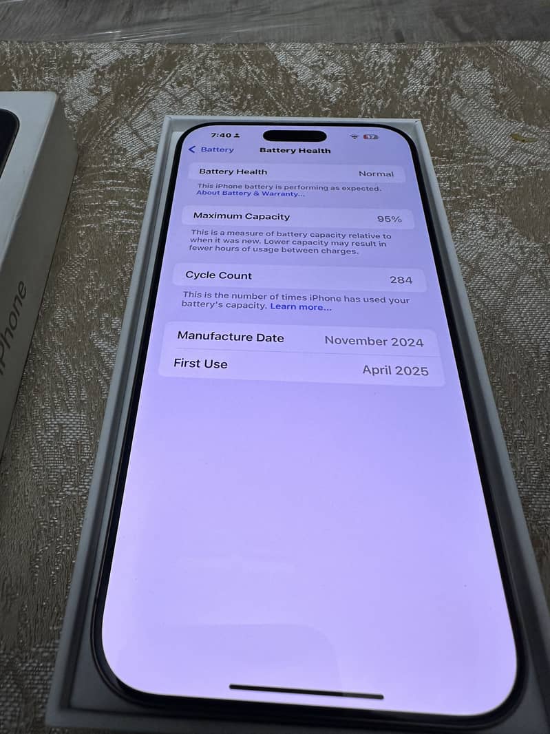 Iphone 16 pro max 5