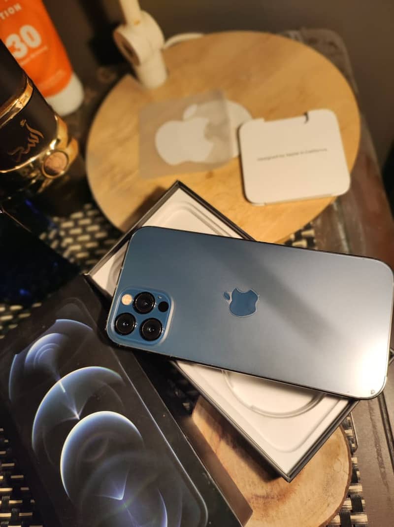 Apple iPhone 12 Pro 0