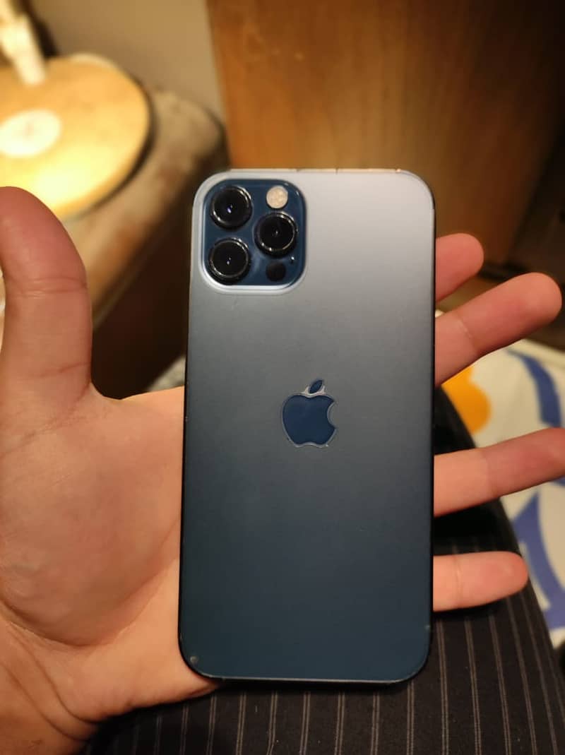 Apple iPhone 12 Pro 1