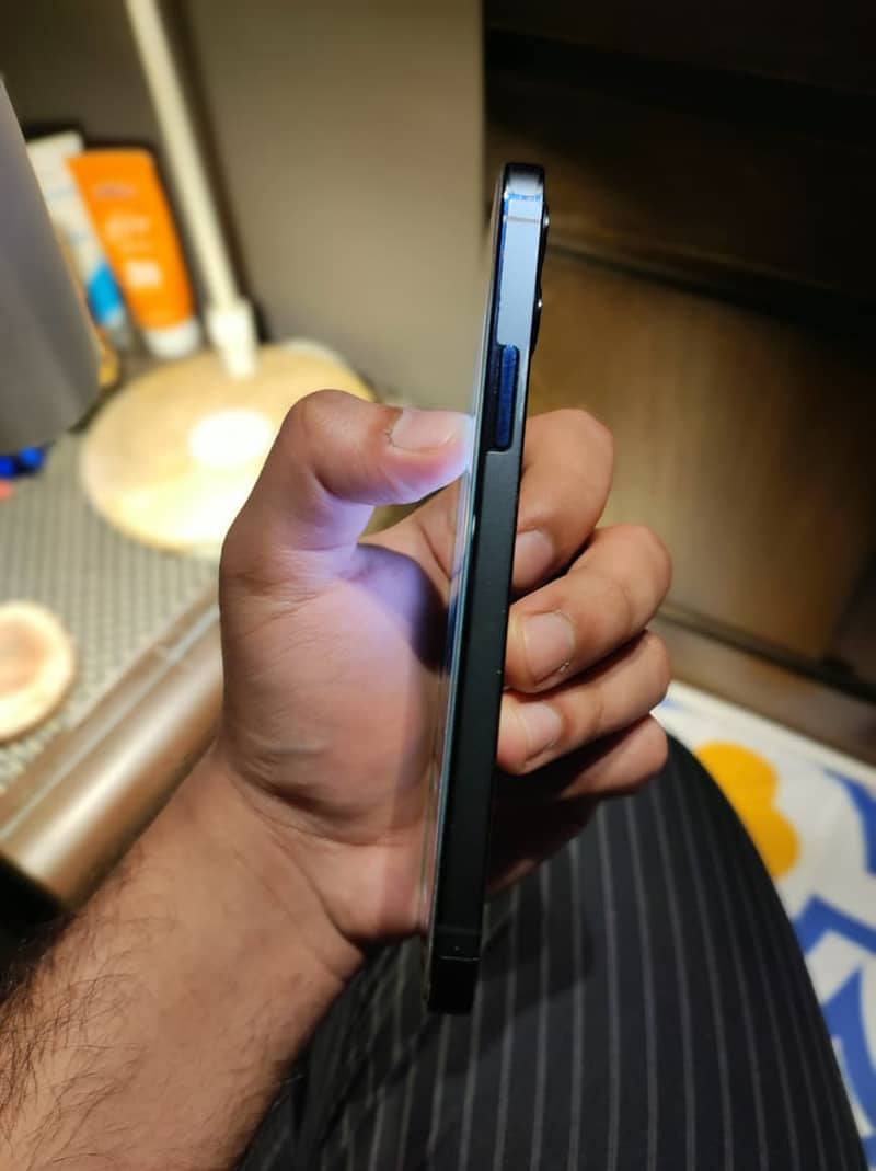 Apple iPhone 12 Pro 3
