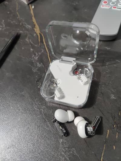 nothing ear1