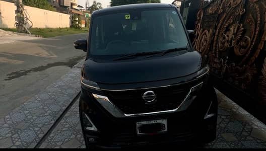 Nissan roox s hybrid