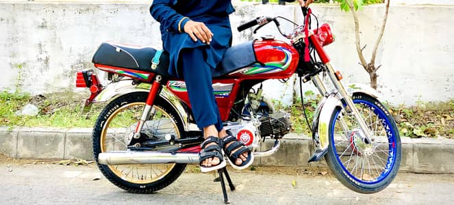 full tair bike h  shoqeen log rebta kra. model 21 h har chiz new lagy