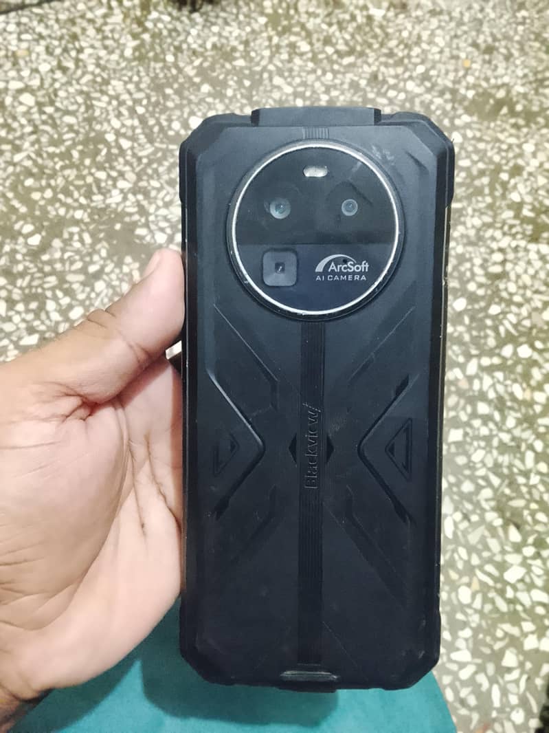 Blackview BV8100 0