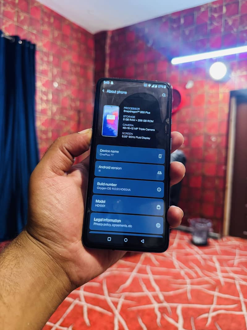 One plus 7T 1