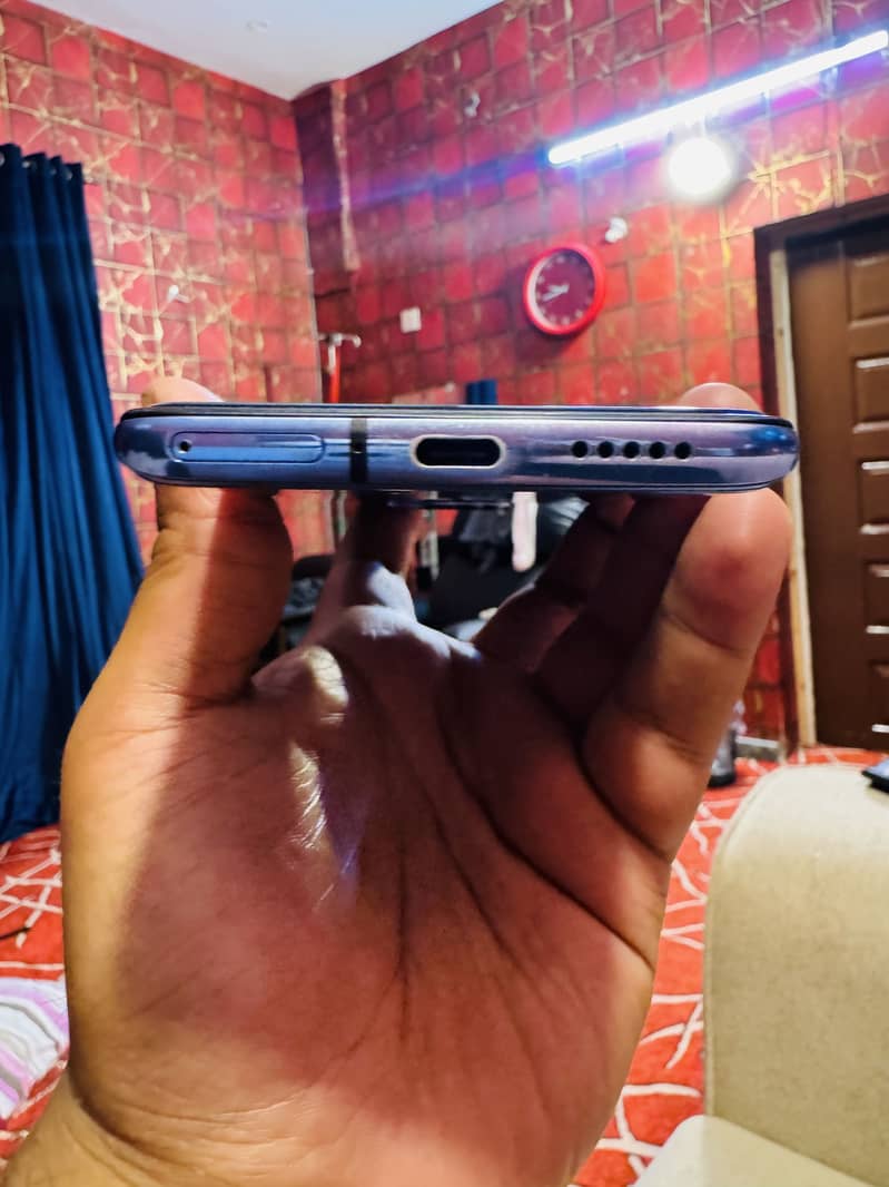 One plus 7T 11