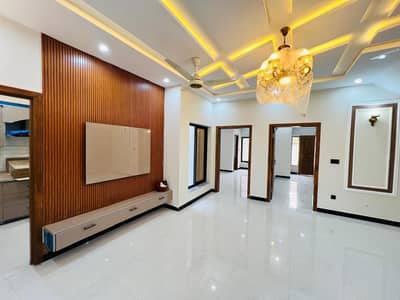 8 MARLA CORNER NEW HOUSE FOR SALE F-17 ISLAMABAD ALL FACILITY AVAILABLE CDA PPROVED SECTOR