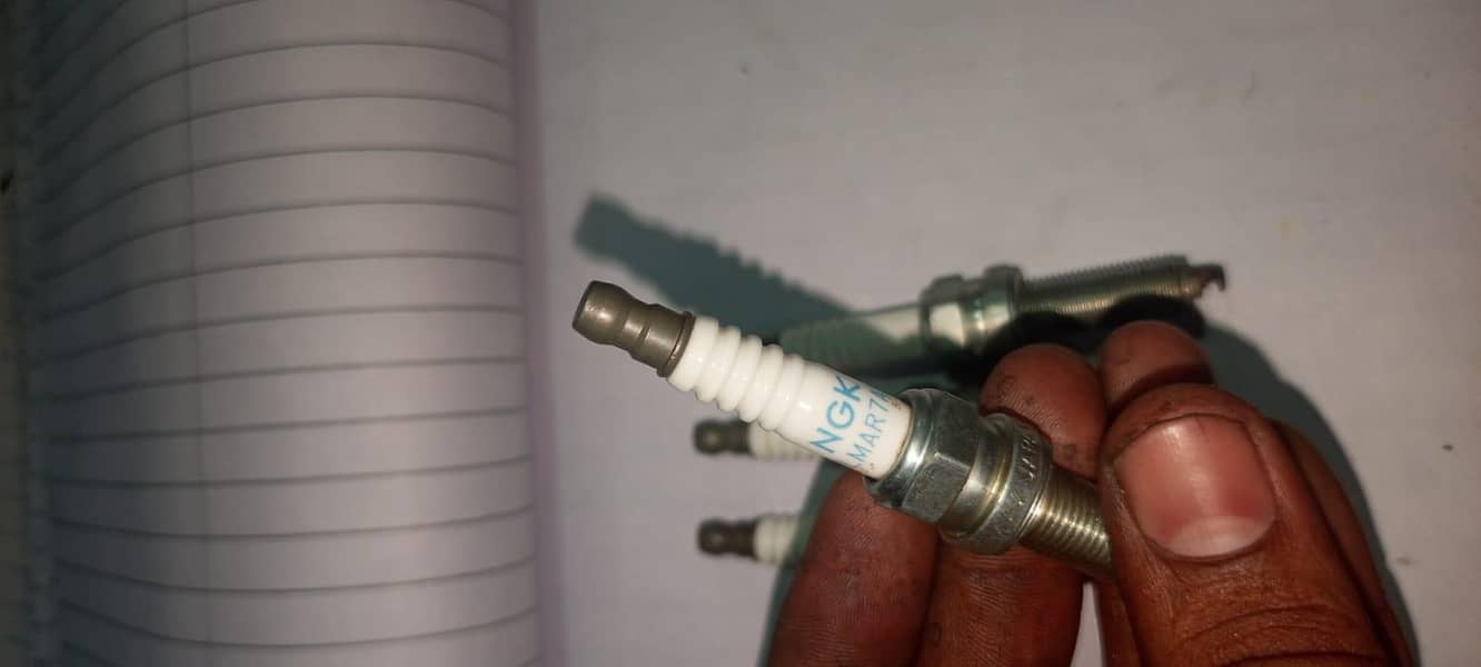 spark plugs 6