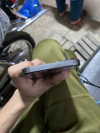 I phone 13 pro max 128gb (JV)