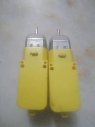 2 pieces of gear motor,for projects high rpm motor,nice geat motors