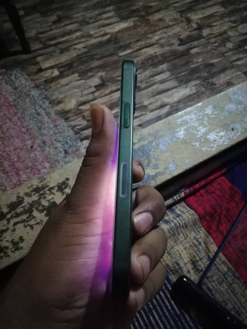 iphone 13 jv 2