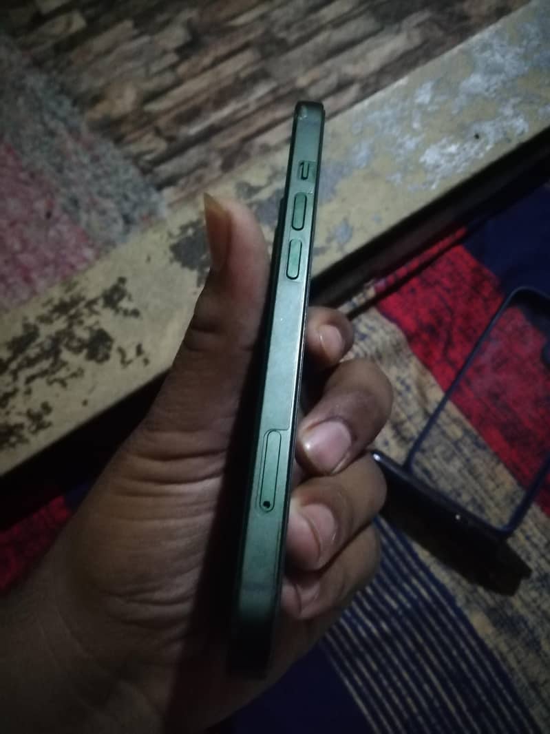 iphone 13 jv 3