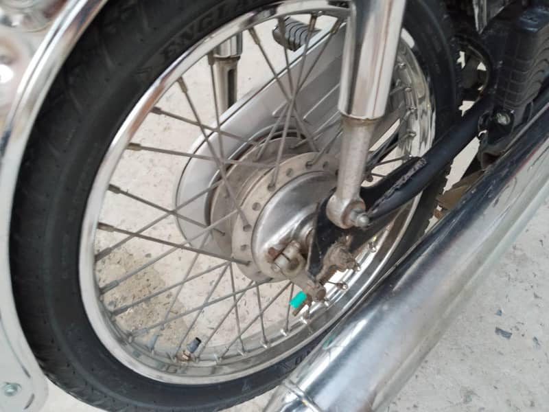 CD 70 2018B 15