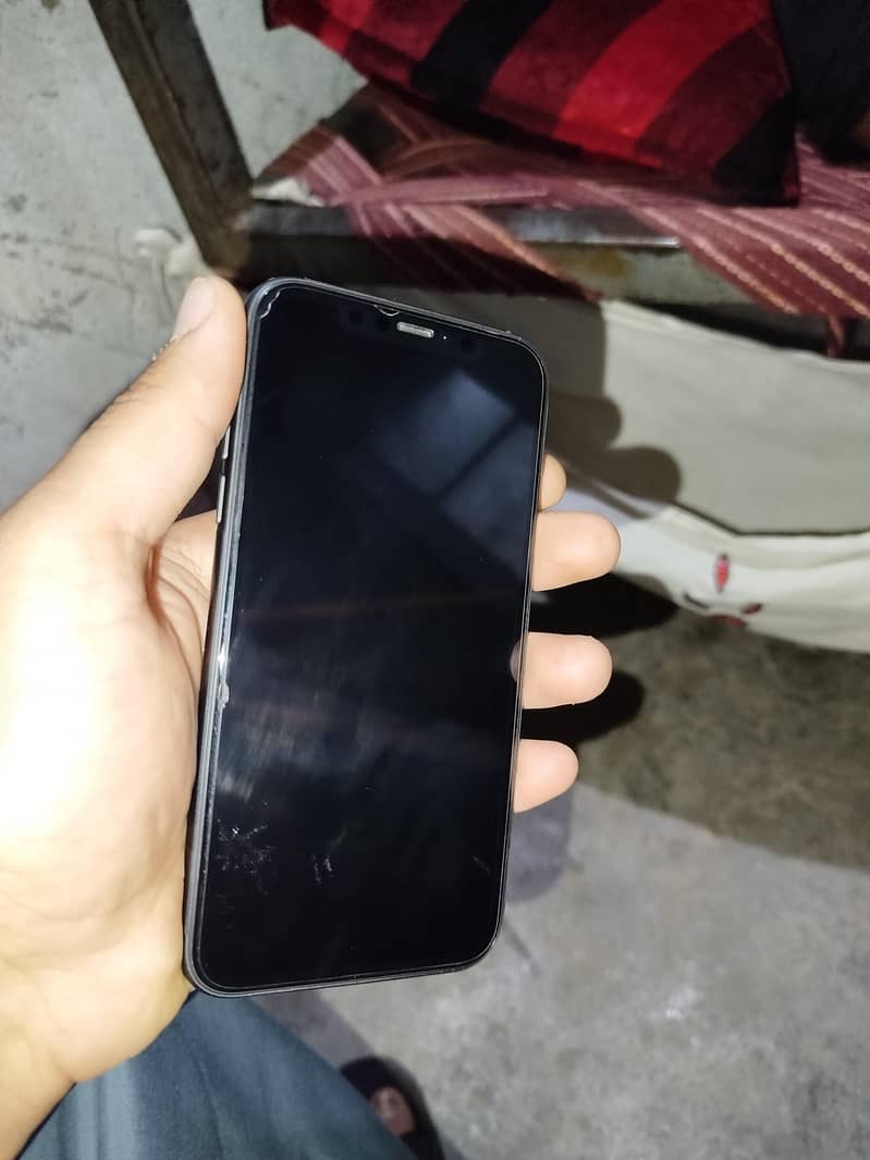 arjent for seel. phone use me acha khuch amejensi ho giy is leye seel 1