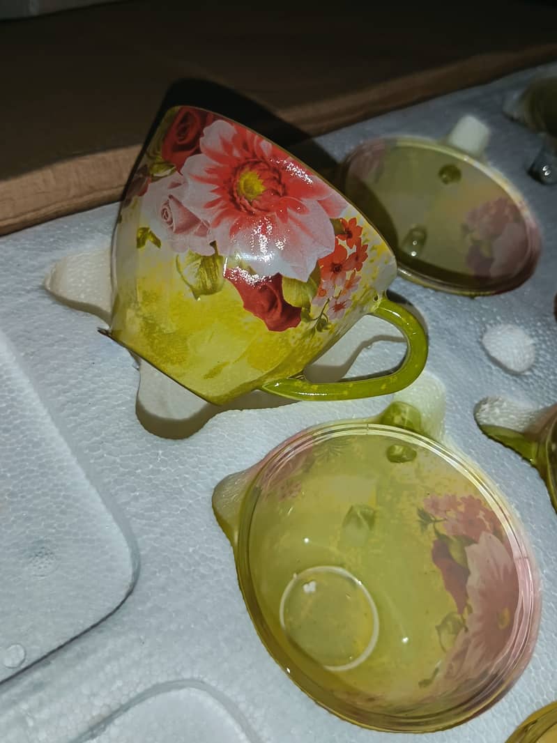Dinner sets 12
