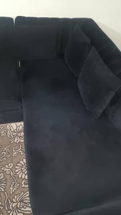 l shaped sofa with centrre table for sale