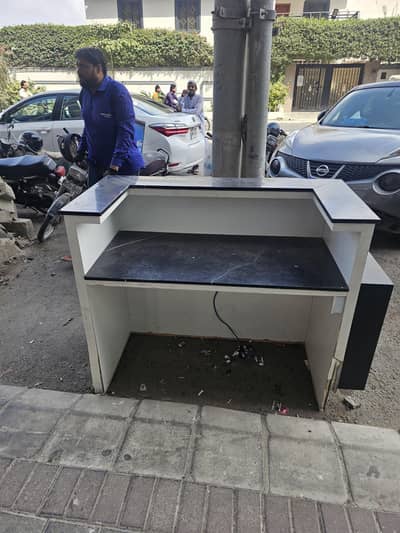 Modern Cafe / Restaurant Counter for Sale