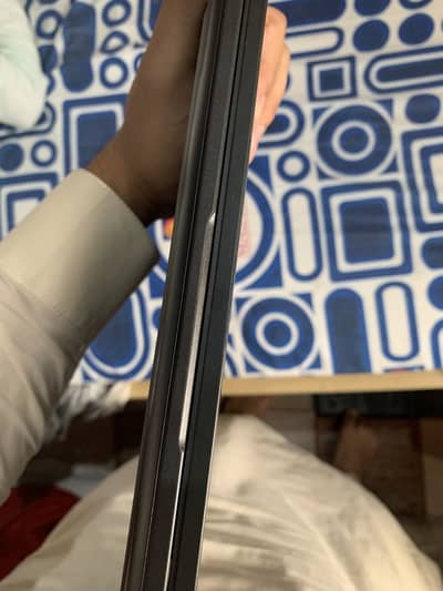 Dell Corei5 8th generation sensitive touchscreen