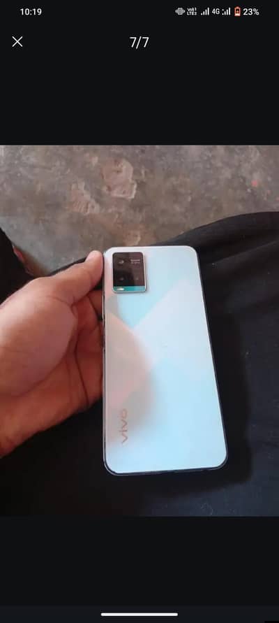 vivo y33s 8+4/128
