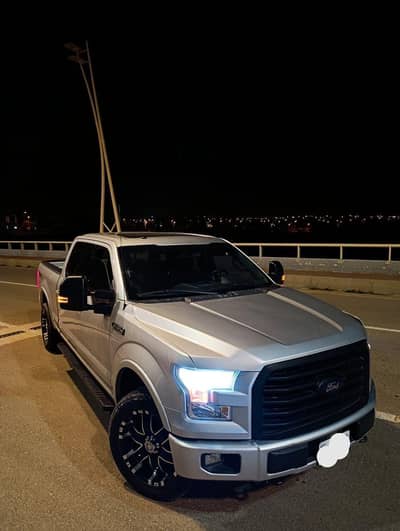 Ford F150 Lariat SuperCab