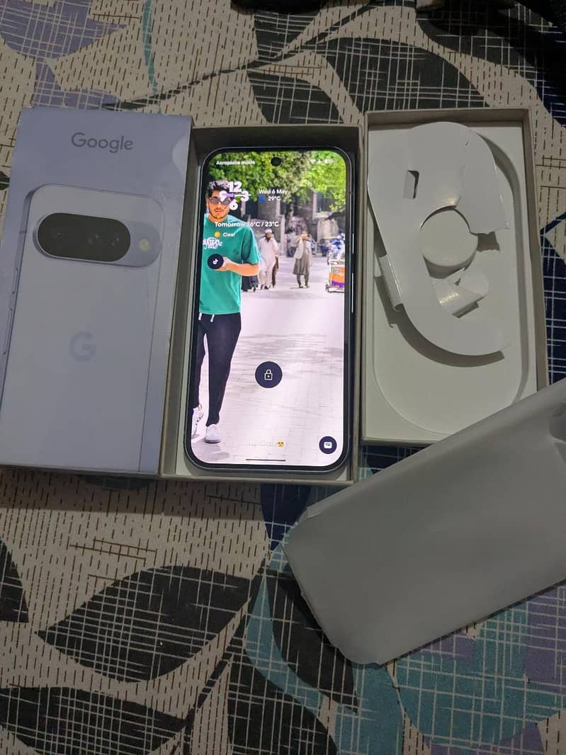 Google pixel 10 1