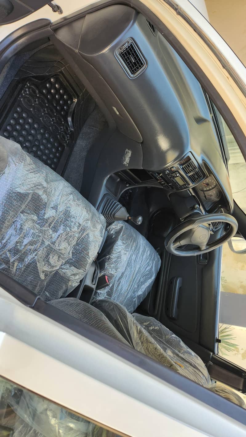 2000 model indus corolla 5