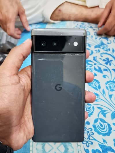 Pixel 6 with box urgent for sale!
