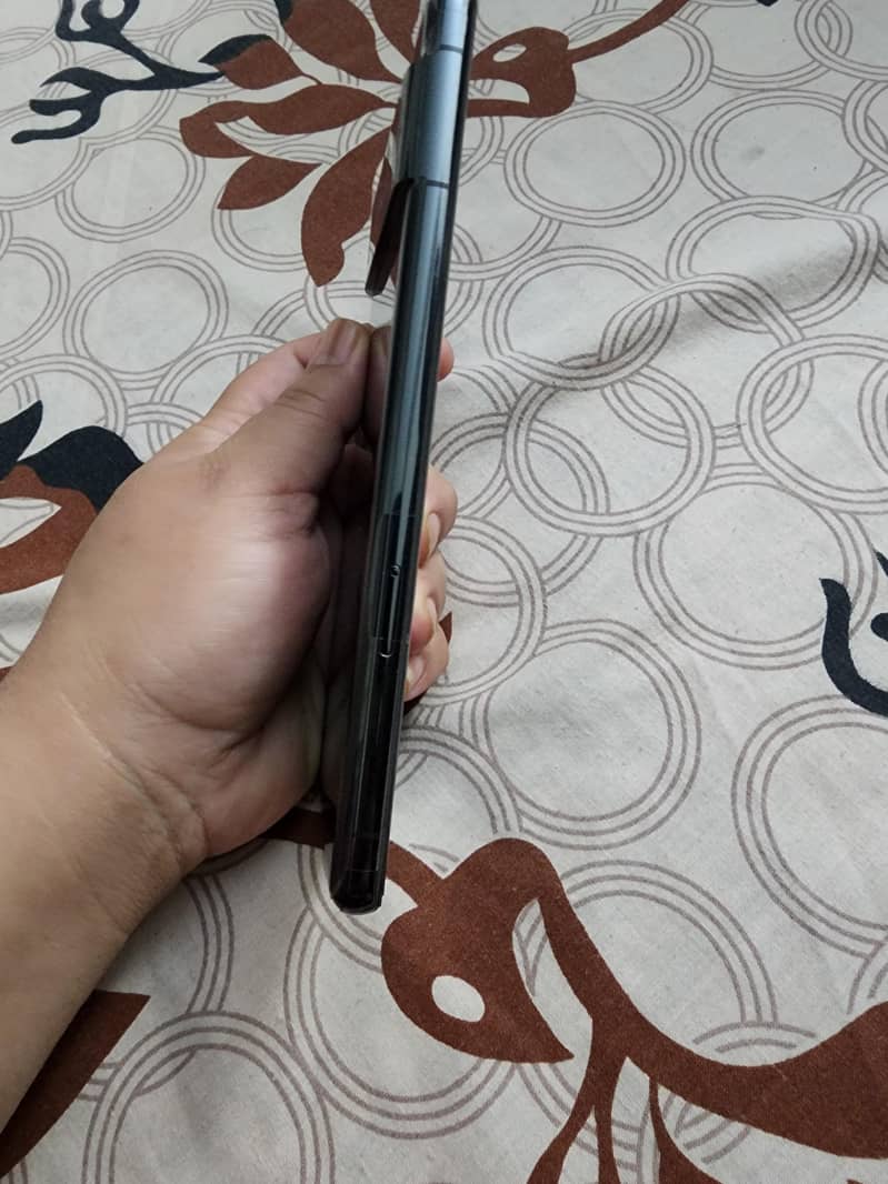 google pixel 7pro 12/128 4