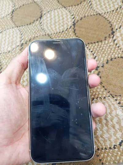 iPhone 11 64 GB JV sale urgent