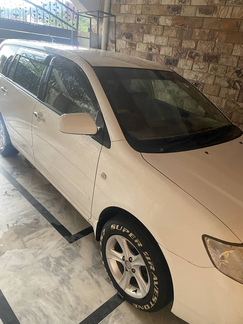 Corolla fielder 3