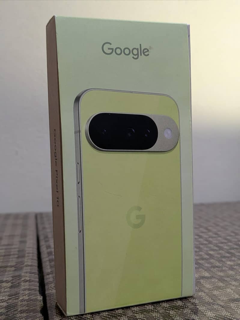 Google Pixel 10 3