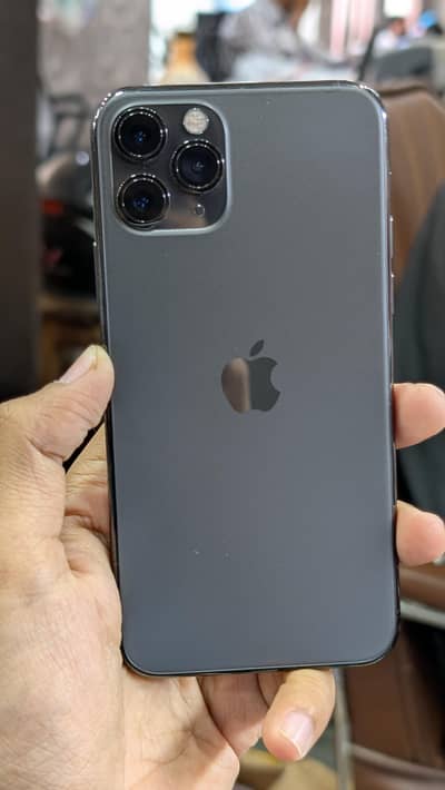 iphone 11 pro 256 PTA 03025661485