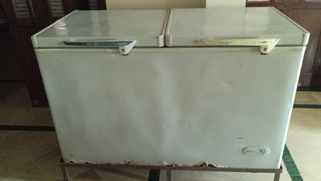 large size deep freezer 2