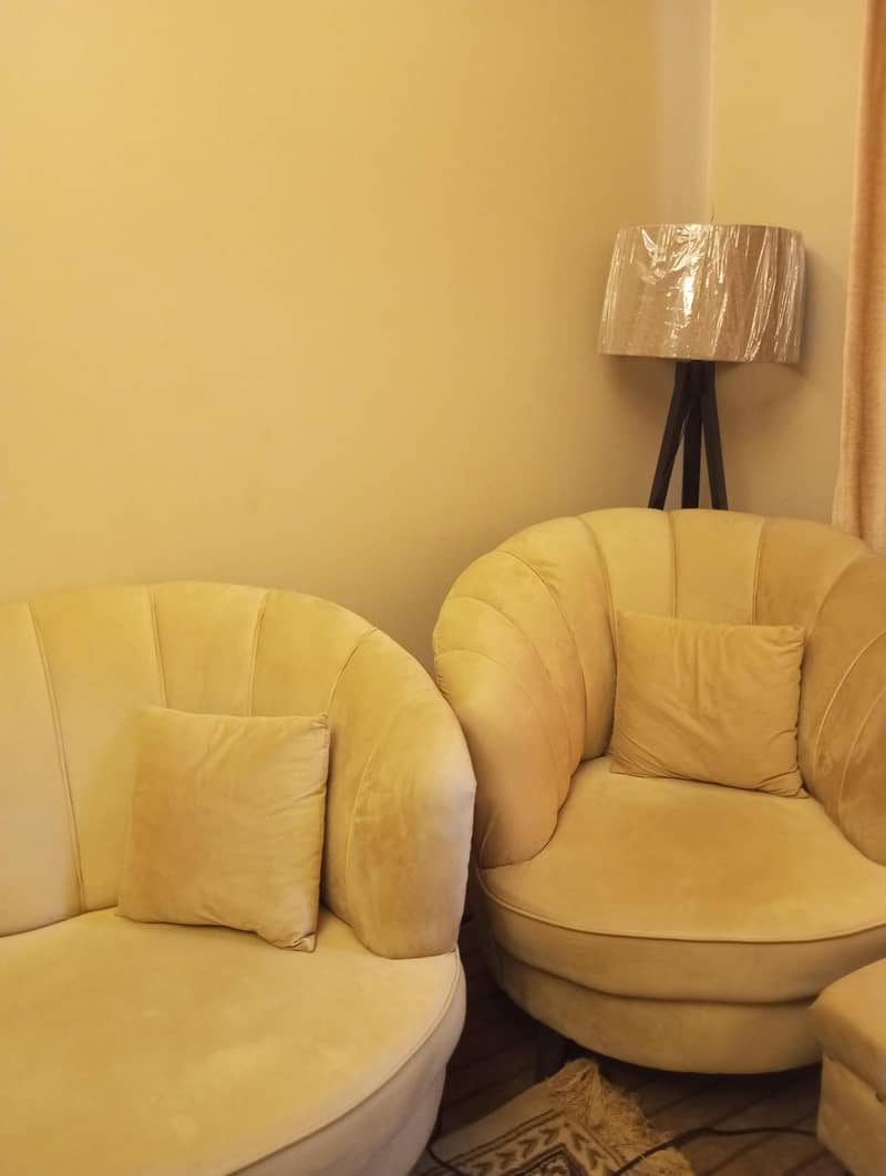sofa set 0