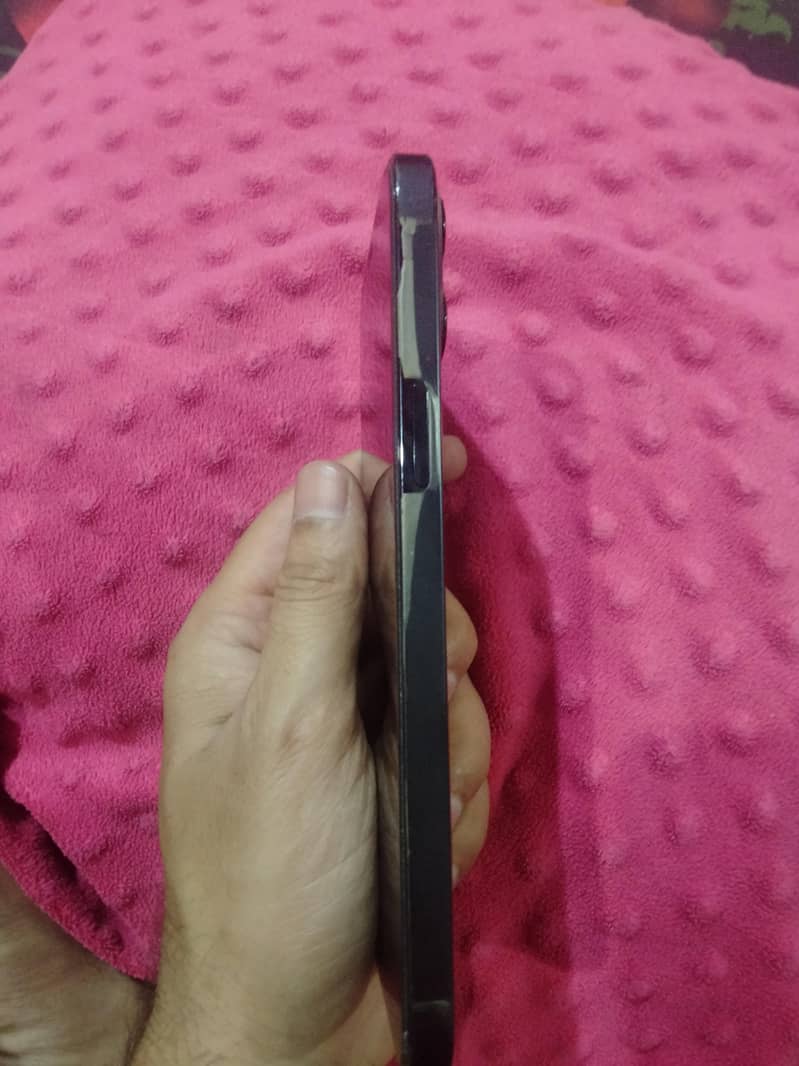 iPhone 12 pro max 1