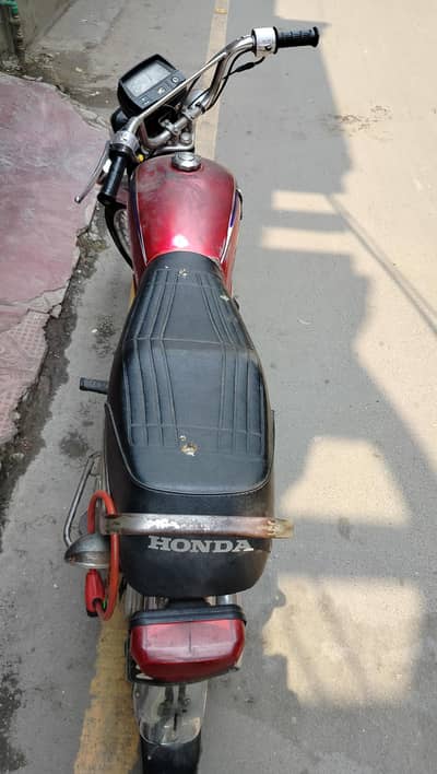 honda 70 2003 model in very good condition