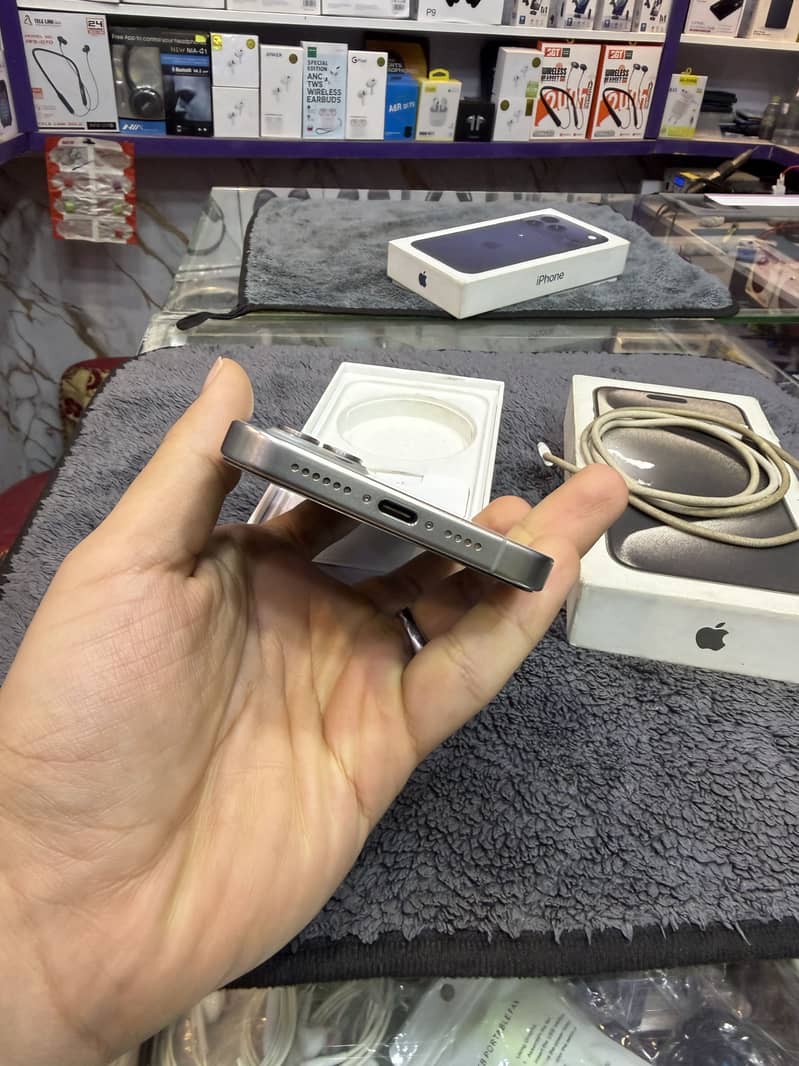 Iphone 15 Pro Max 2