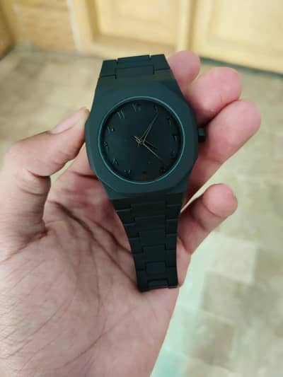 Black Aura Watch