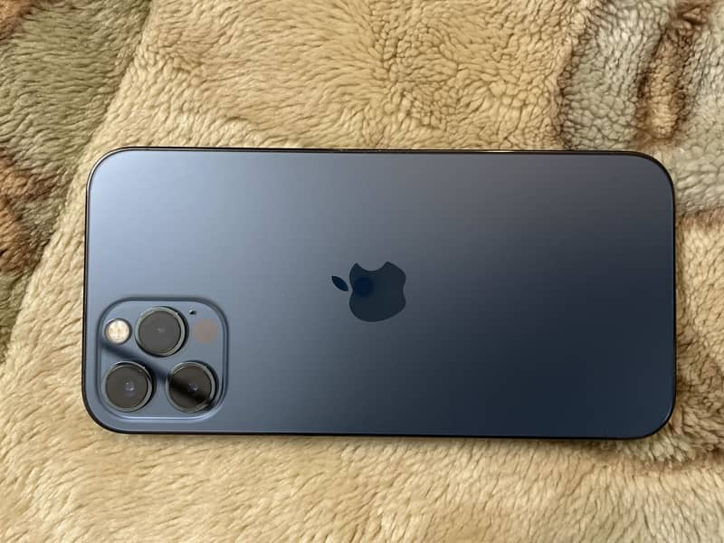 IPHONE 12 PRO 3