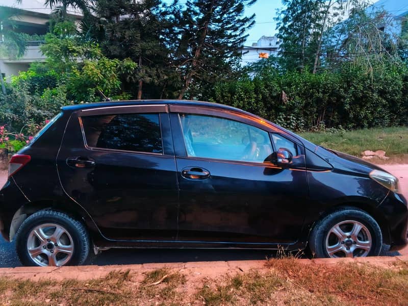 Vitz full option 1