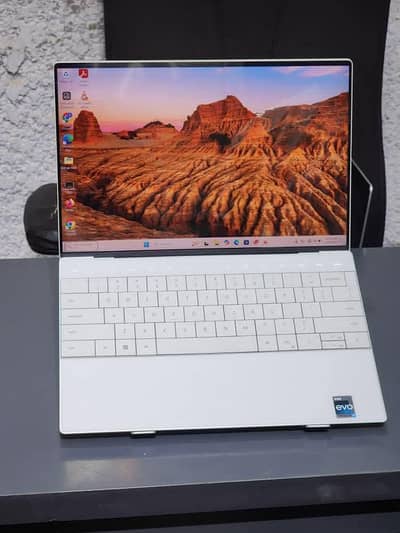 Dell XPS 13 (9320) WhatsApp 03010241635