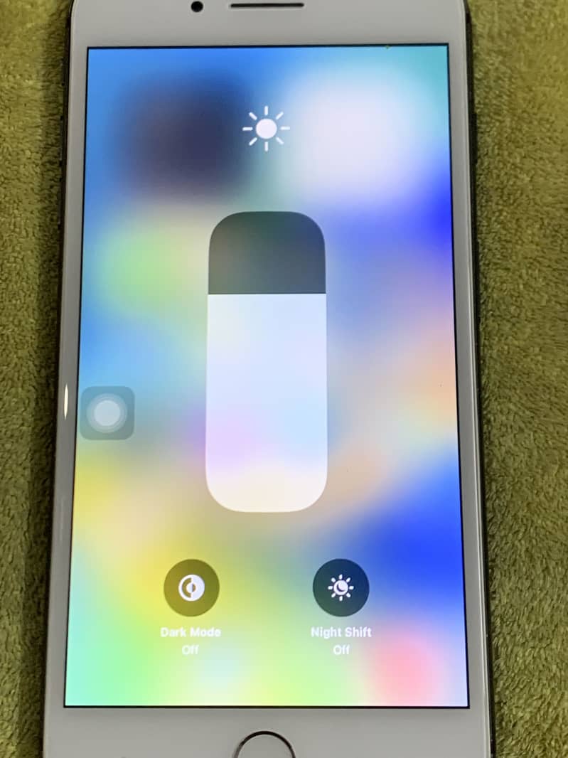 iPhone 8 Plus 4