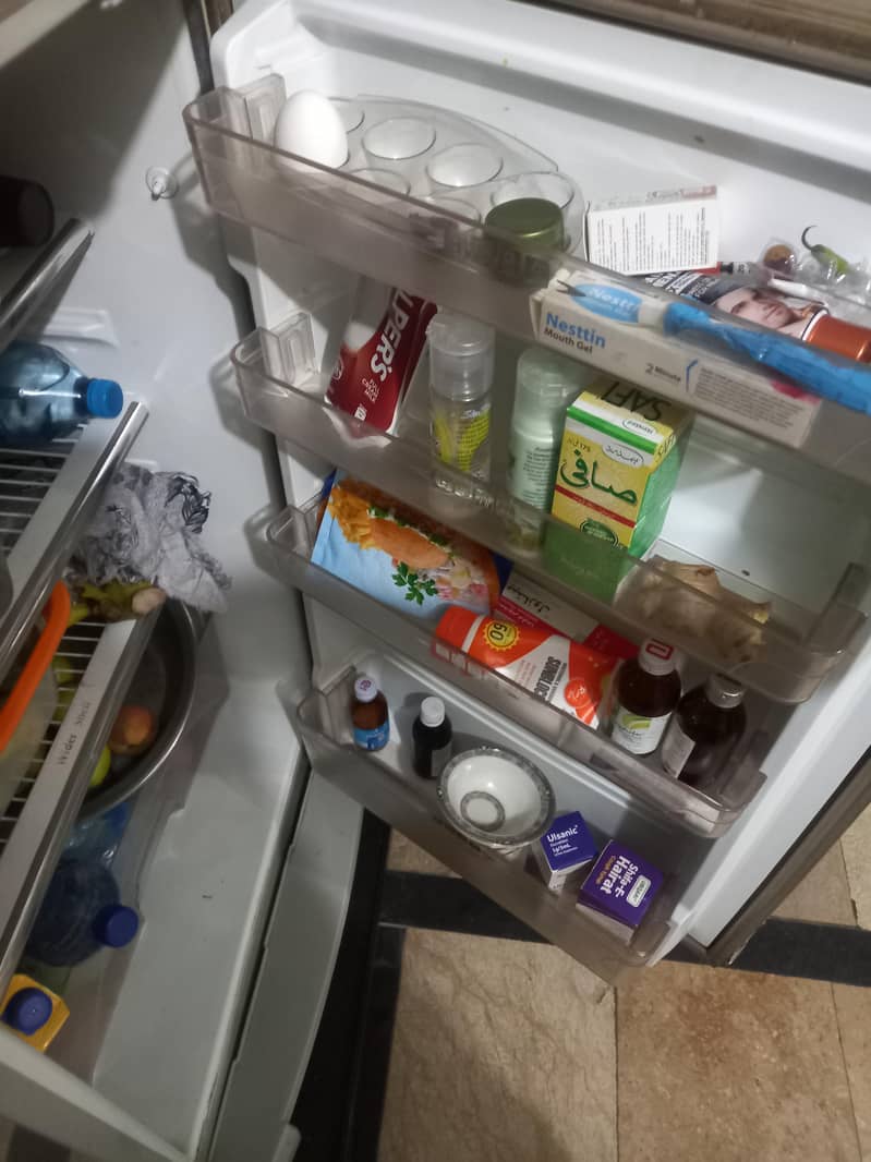 Dawlance fridge 0