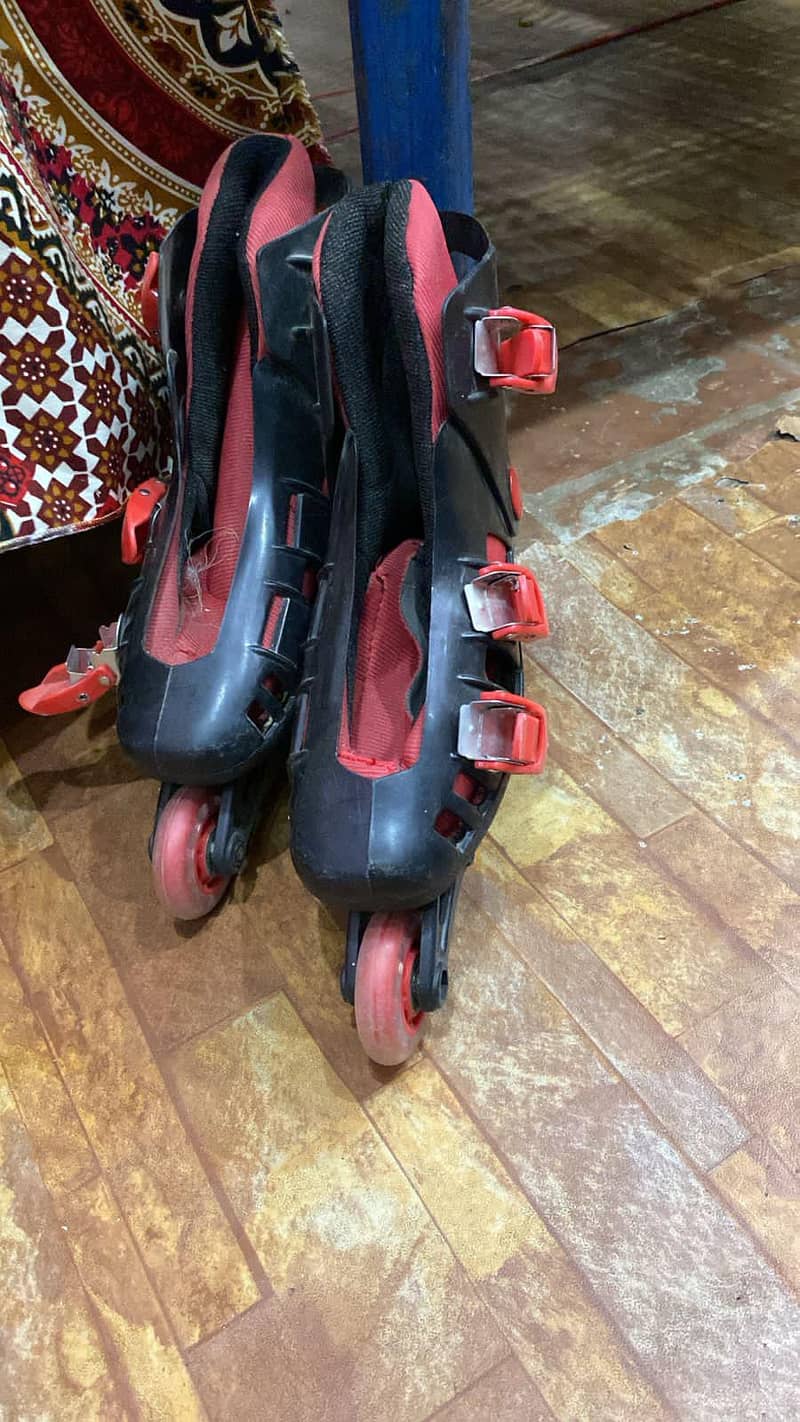 Skating shoes 1
