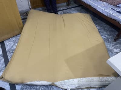 Double bed spring mattress