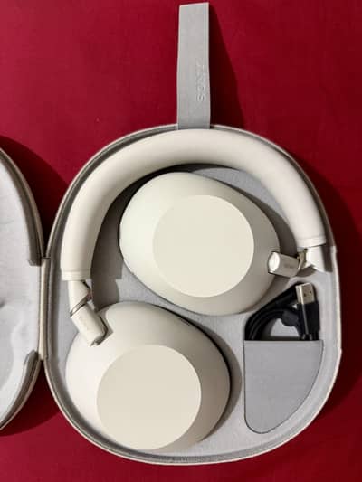 SONY WH-1000XM6 Headphones