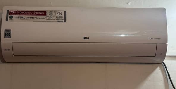 LG Dual Inverter AC 1.5 Ton I18CGH for Sale