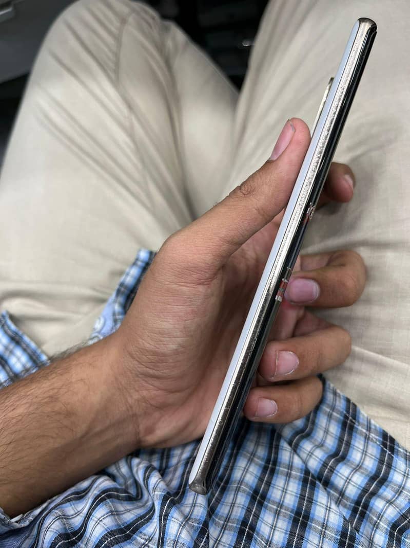 Infinix Zero 30 9